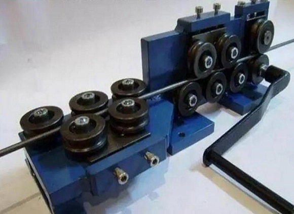 316l不锈钢管校直